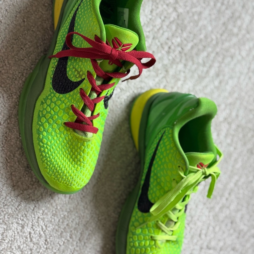 Nike Kobe 6 Grinch Protro Athletic Shoes - image 5